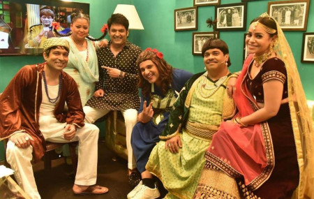 'द कपिल शर्मा शो' कलाकार समूह